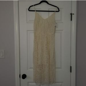 H & M Beige lace dress